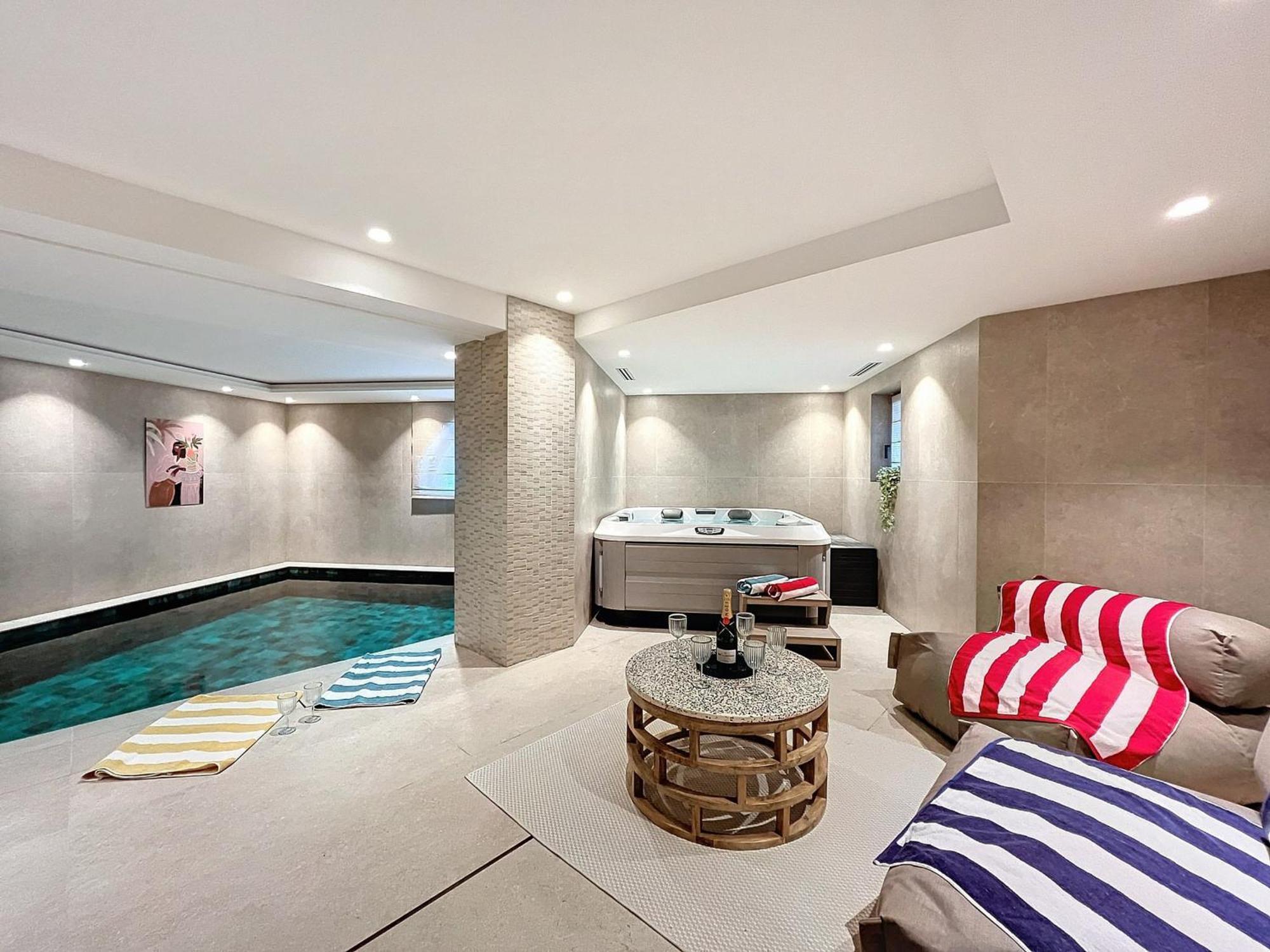 Chalet Meribel, 11 Pieces, 15 Personnes - Fr-1-688-79 المظهر الخارجي الصورة