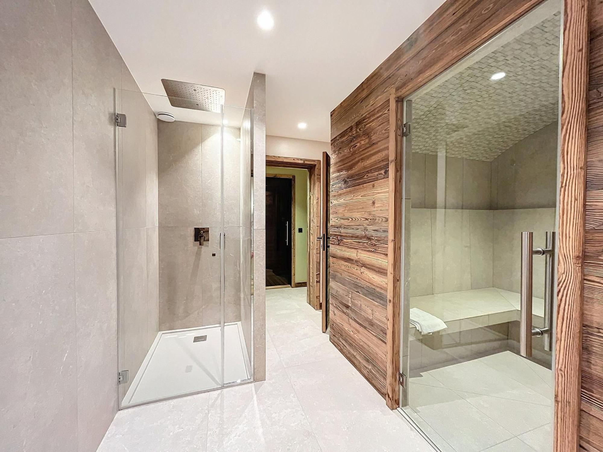 Chalet Meribel, 11 Pieces, 15 Personnes - Fr-1-688-79 المظهر الخارجي الصورة